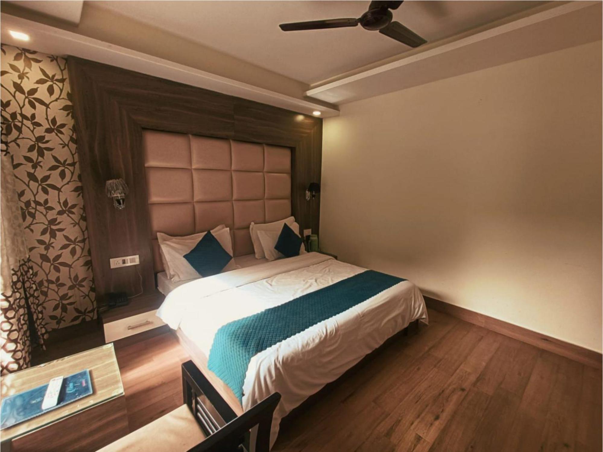 Hotel Wild Rose - Dalhousie Exterior photo