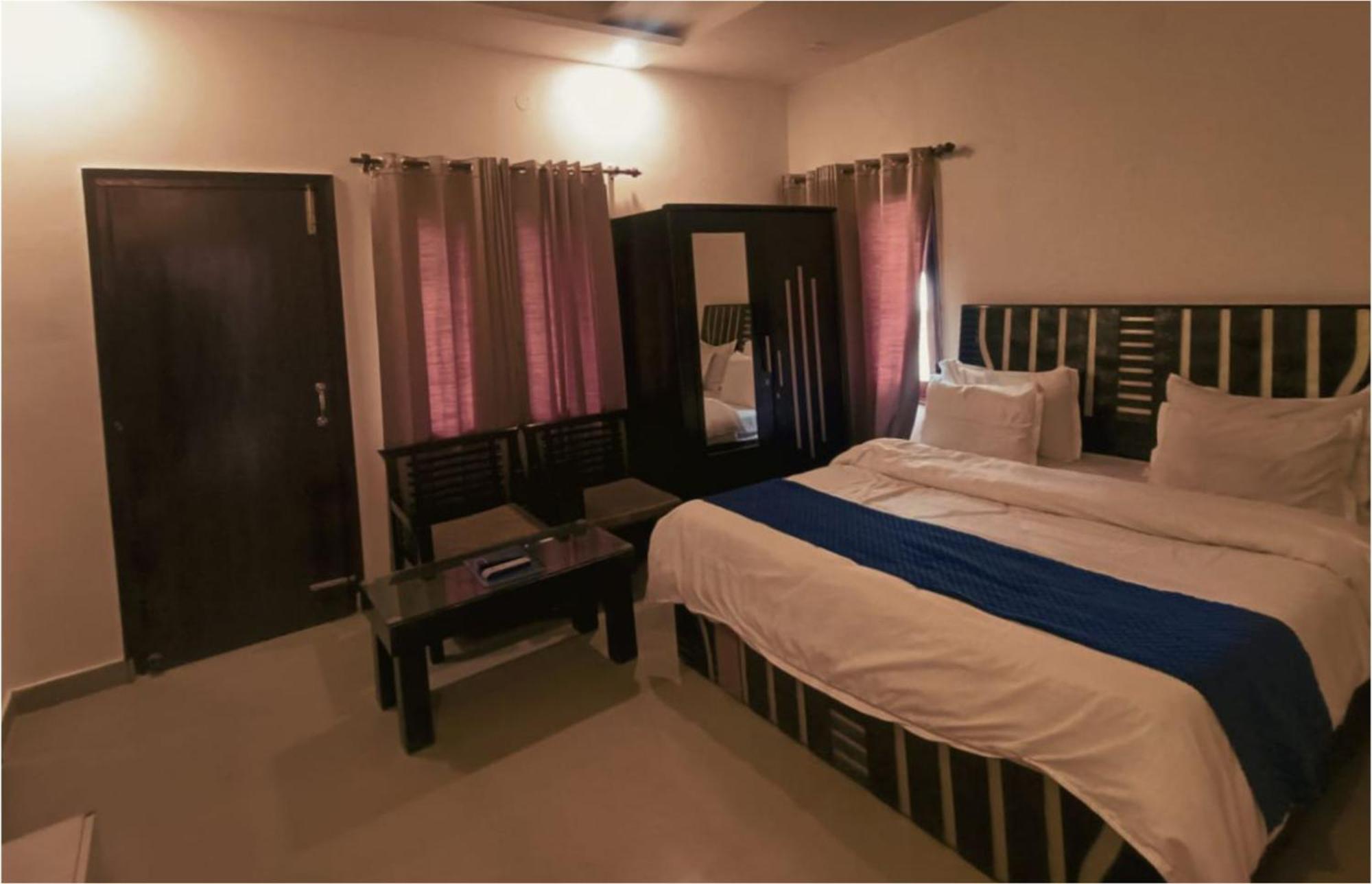 Hotel Wild Rose - Dalhousie Exterior photo